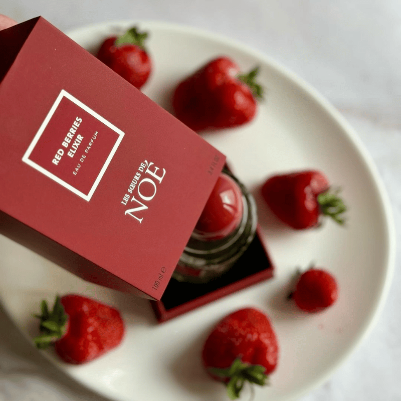 Red Berries Elixir là một trong hai mùi hương thuộc Ruby Collection - Bộ sưu tập nước hoa mới nhất của Les Soeurs de Noe